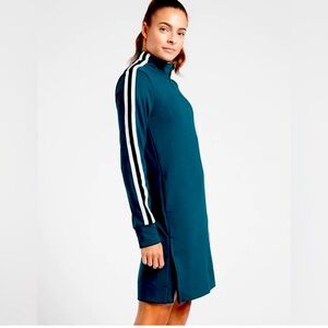 💥SALE💥NWOT Athleta Navy Striped Sweatshirt Dress, Large